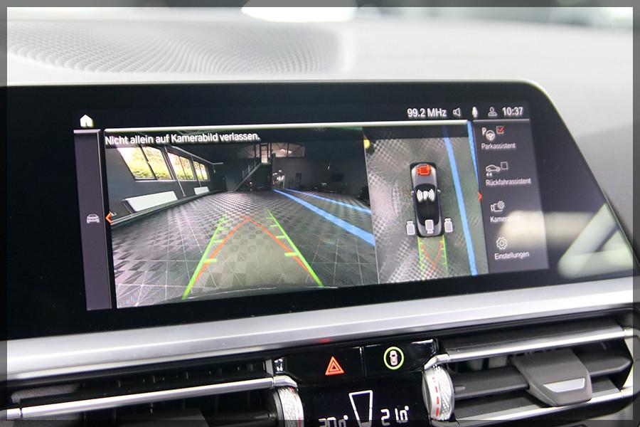 BMW M440i Cabrio M Sport NAVI / CAM / LASER
