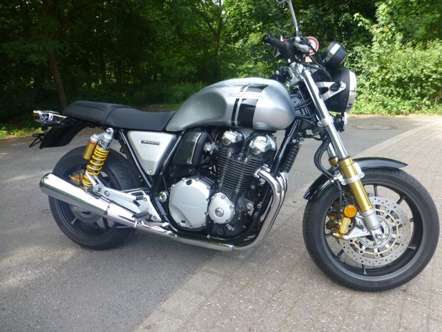 Honda CB1100 RS 1.Hand Scheckheft gepflegt