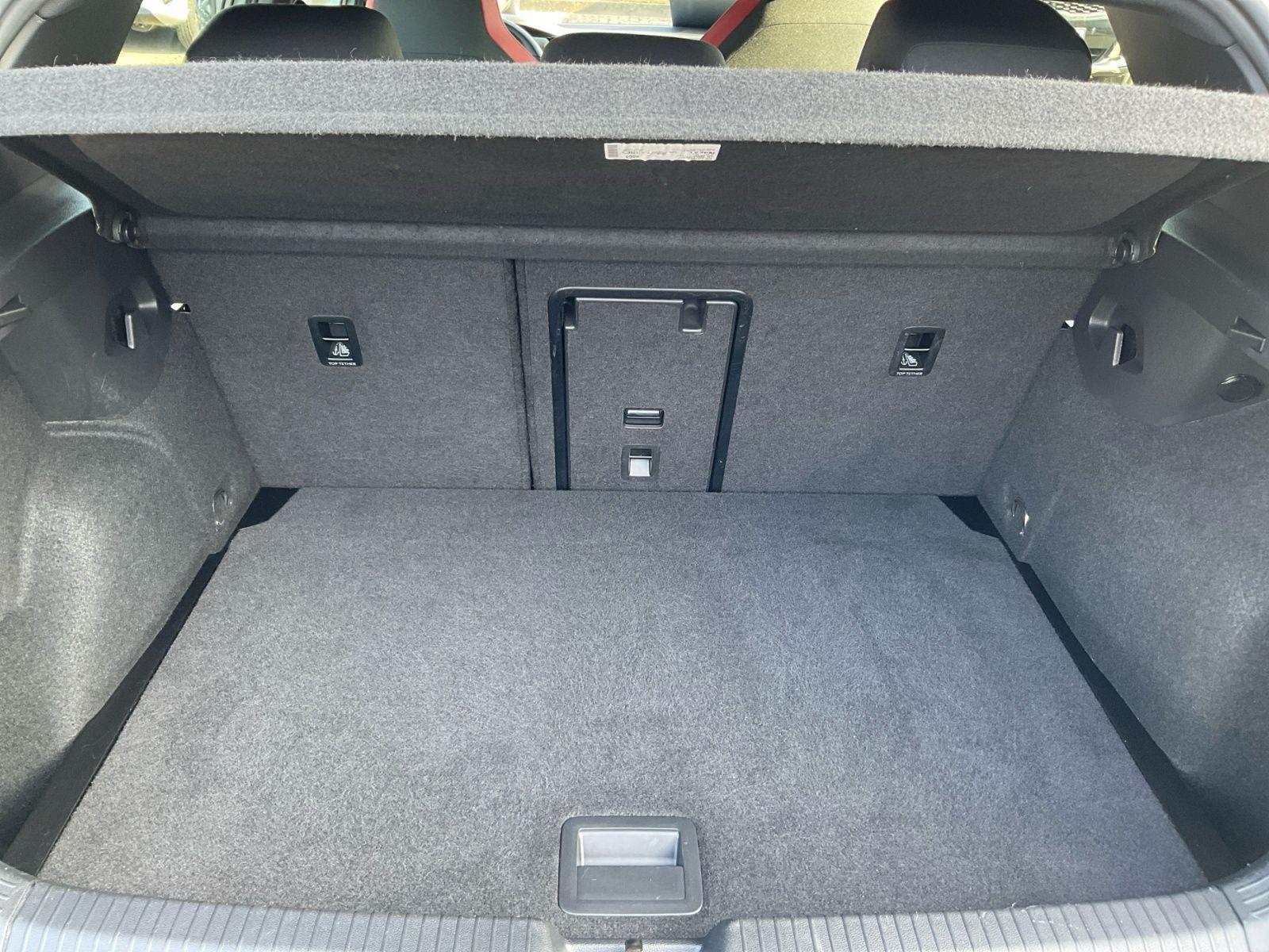Volkswagen Golf VIII 2.0 TSI DSG GTI LED/PDC/APP, миниатюра 16