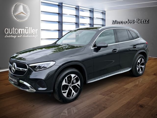 MERCEDES-BENZ GLC 300 e 4M AVANTG+AHK+PANO+DISTR+MEMORY+TRITTB