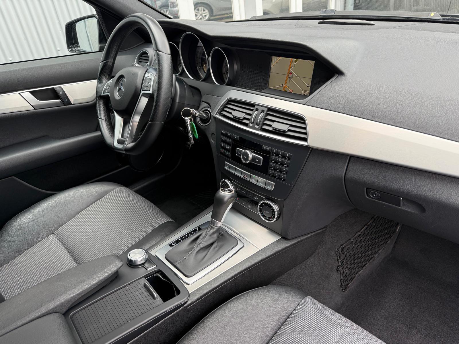 Mercedes-Benz C 200 T Automatik AMG Paket+Navi+Xenon+2.Hand