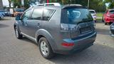 Mitsubishi Outlander 2.0 DI-D Invite 4WD - Mitsubishi aus 2007