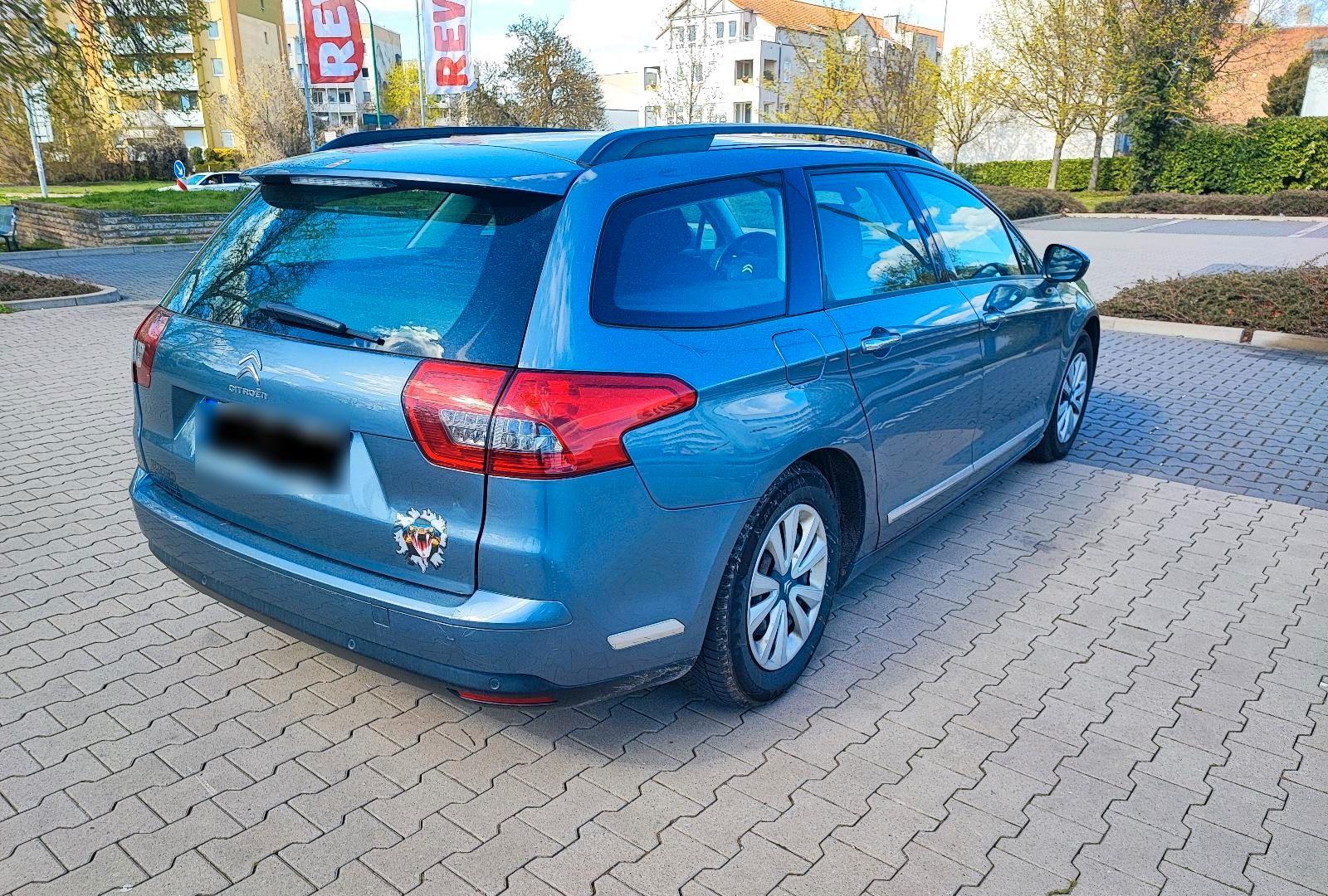 Volkswagen Golf 2012 — photo 5