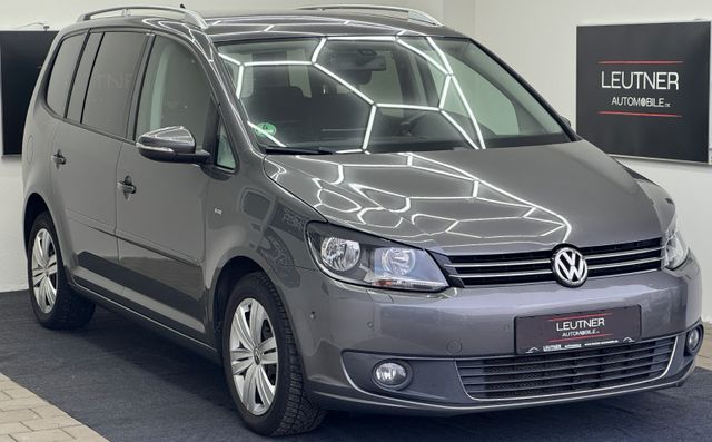 Volkswagen Touran 2.0 TDI DSG Cup Navi Tempo F1