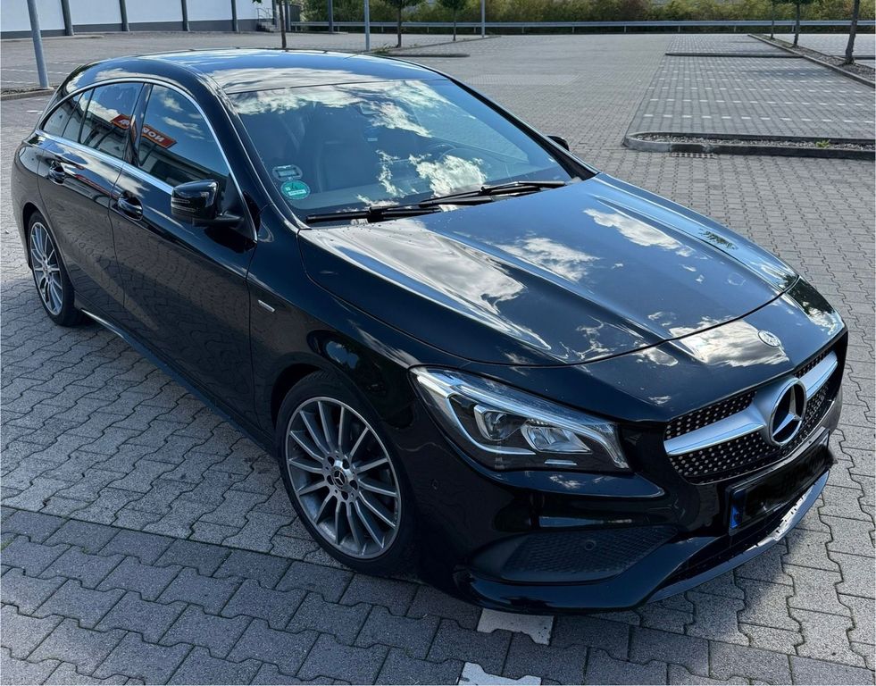 Image of Mercedes-Benz CLA 180