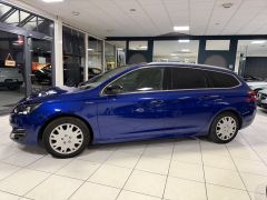 PEUGEOT 308 1.2 SW GT/PANO/AUTOMATIK/NAVI/LED/MASSAGE