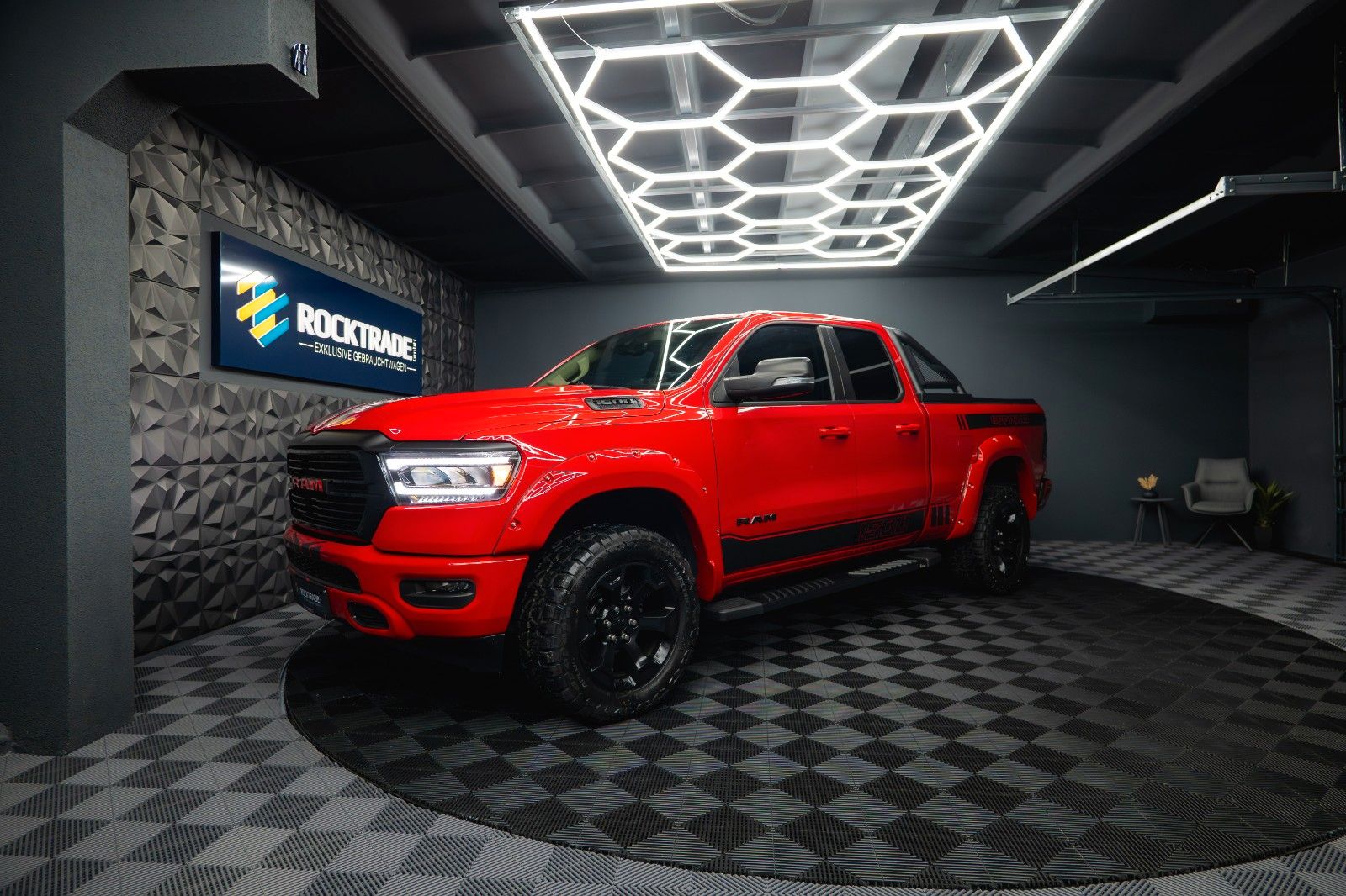 Fahrzeugabbildung Dodge RAM 5.7 V8 HEMI 4x4 RED DEVIL Offroad LONGBED