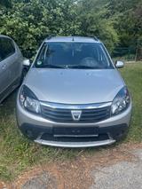 Dacia Sandero Stepway,  gepflegt, nur 28.774 km