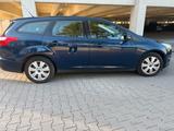 Ford Focus 1,6TDCi 70kW DPF Ambiente/1.Hand/Scheckhef - Ford Focus mit Diesel-Antrieb
