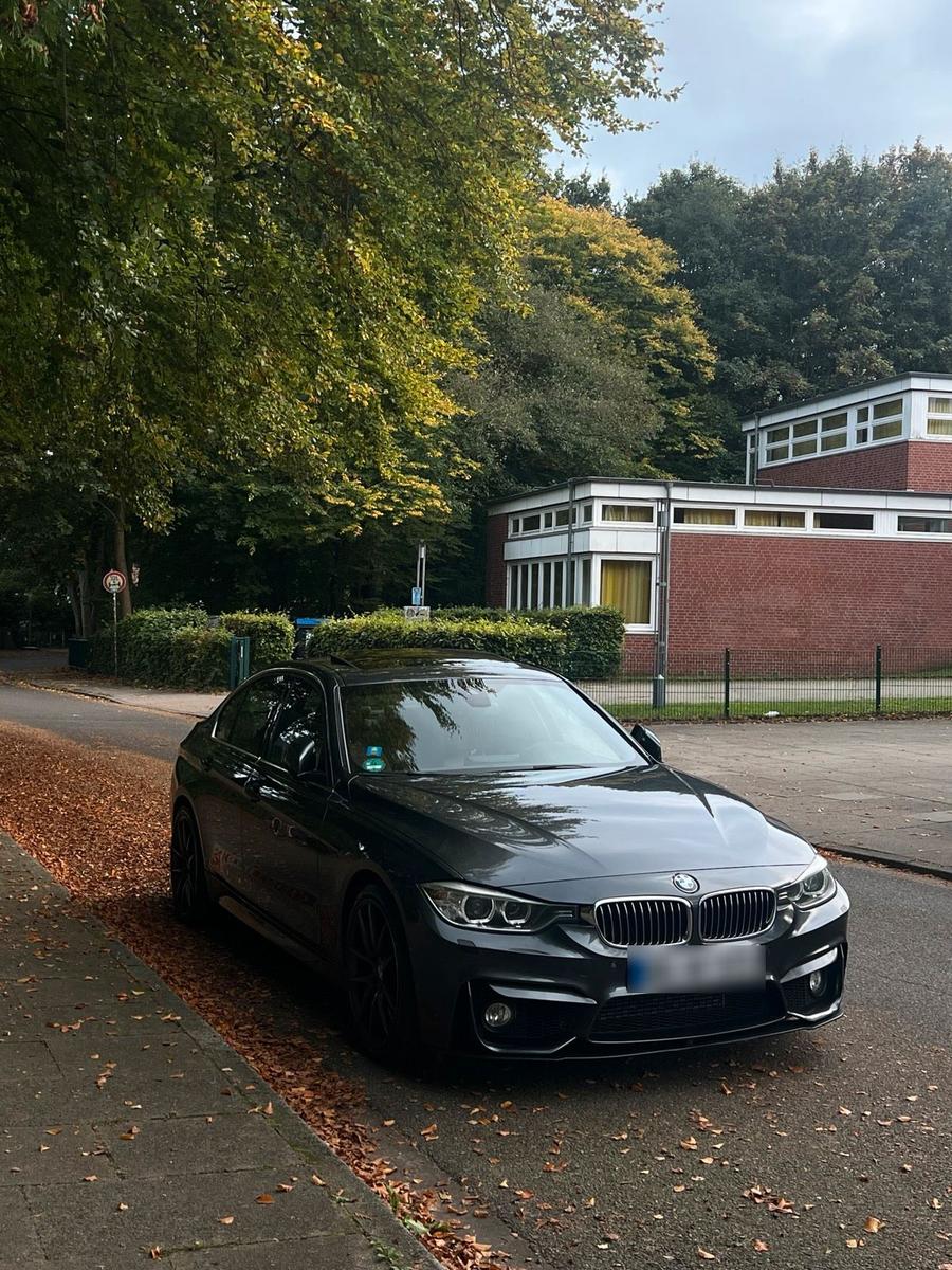 BMW 330