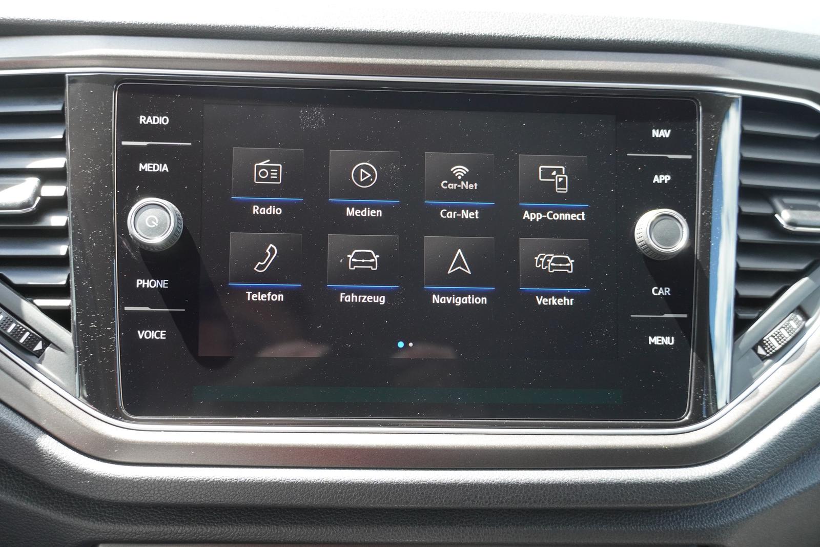 Volkswagen T-Roc 1.5 TSI DSG Style LED Navi AHK ACC PDC