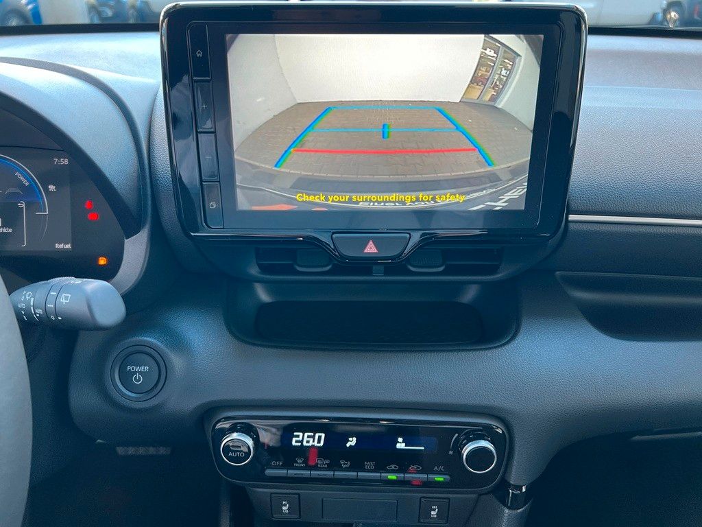 Fahrzeugabbildung Toyota Yaris Hybrid Teamplayer Comfortpaket