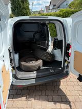 Ford Transit Courier / Top Zustand 1.Hd - gebrauchte Ford Transit Courier aus dem Jahr 2019