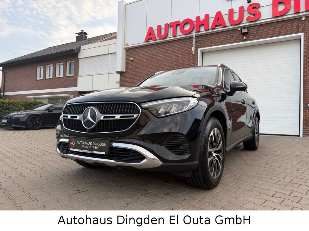 Image of Mercedes-Benz GLC 220