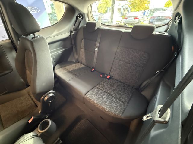 Mitsubishi Colt Inform