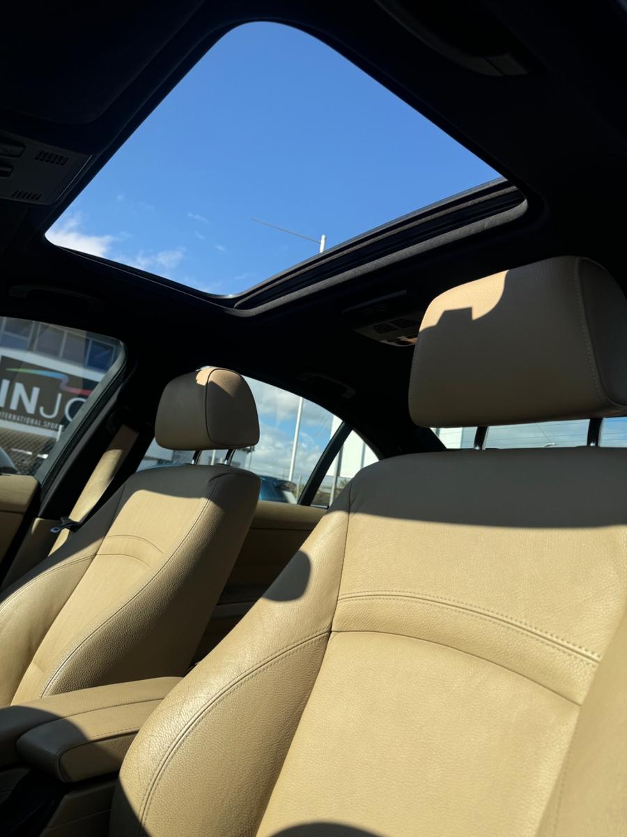 BMW 325i 218CH M SPORT