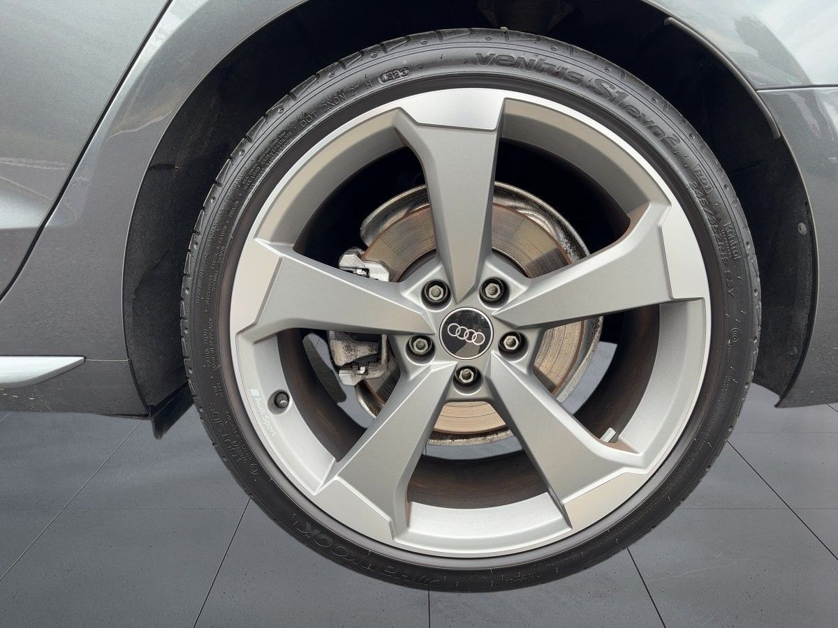Audi A4 Avant S line 40TDI quattro S tronic AHZV Head foto 13