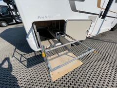 Eura Mobil 675 SB PROFILA RS | Hubbett, Französisches Bett