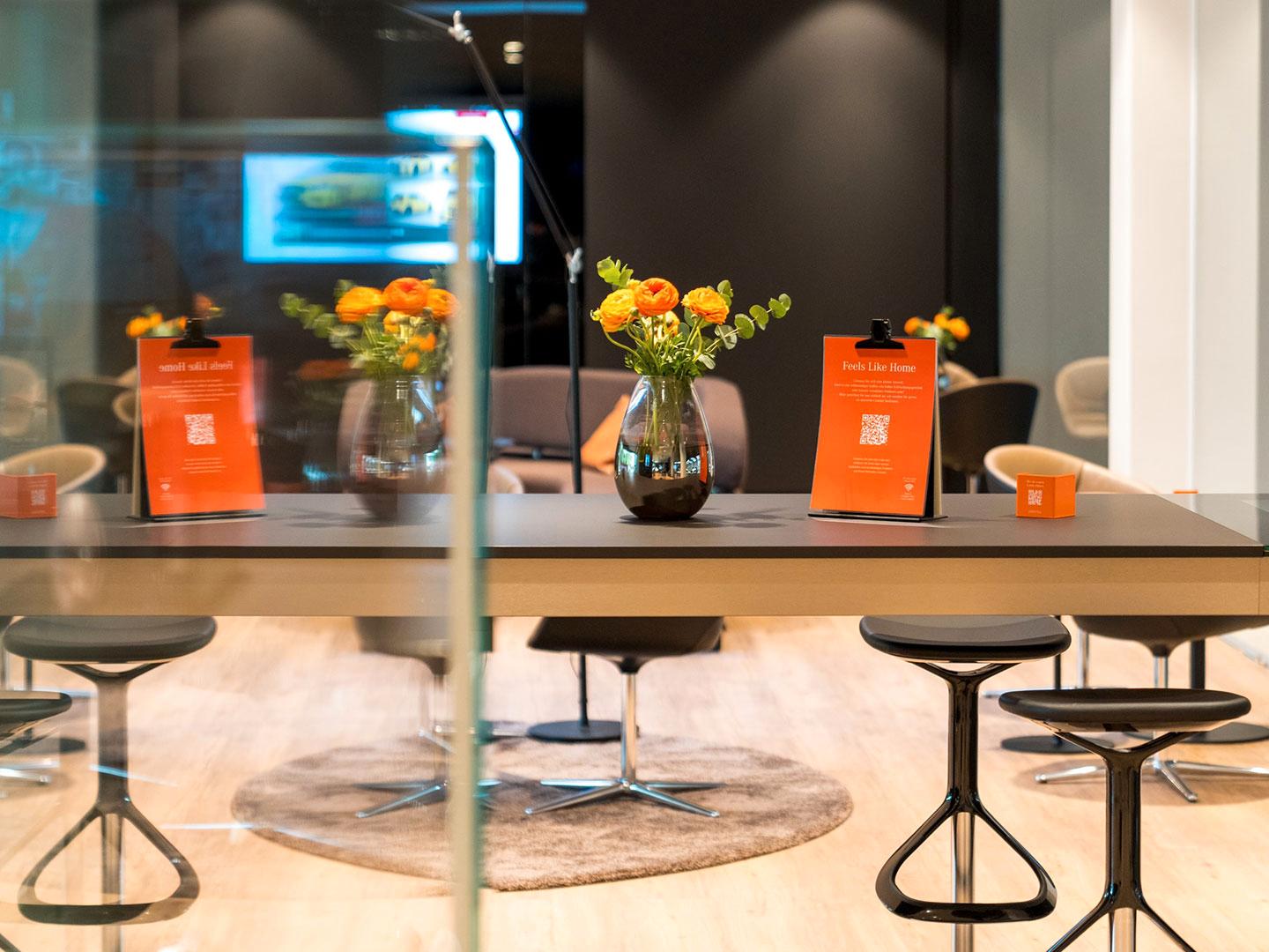 showroom-image-bottom