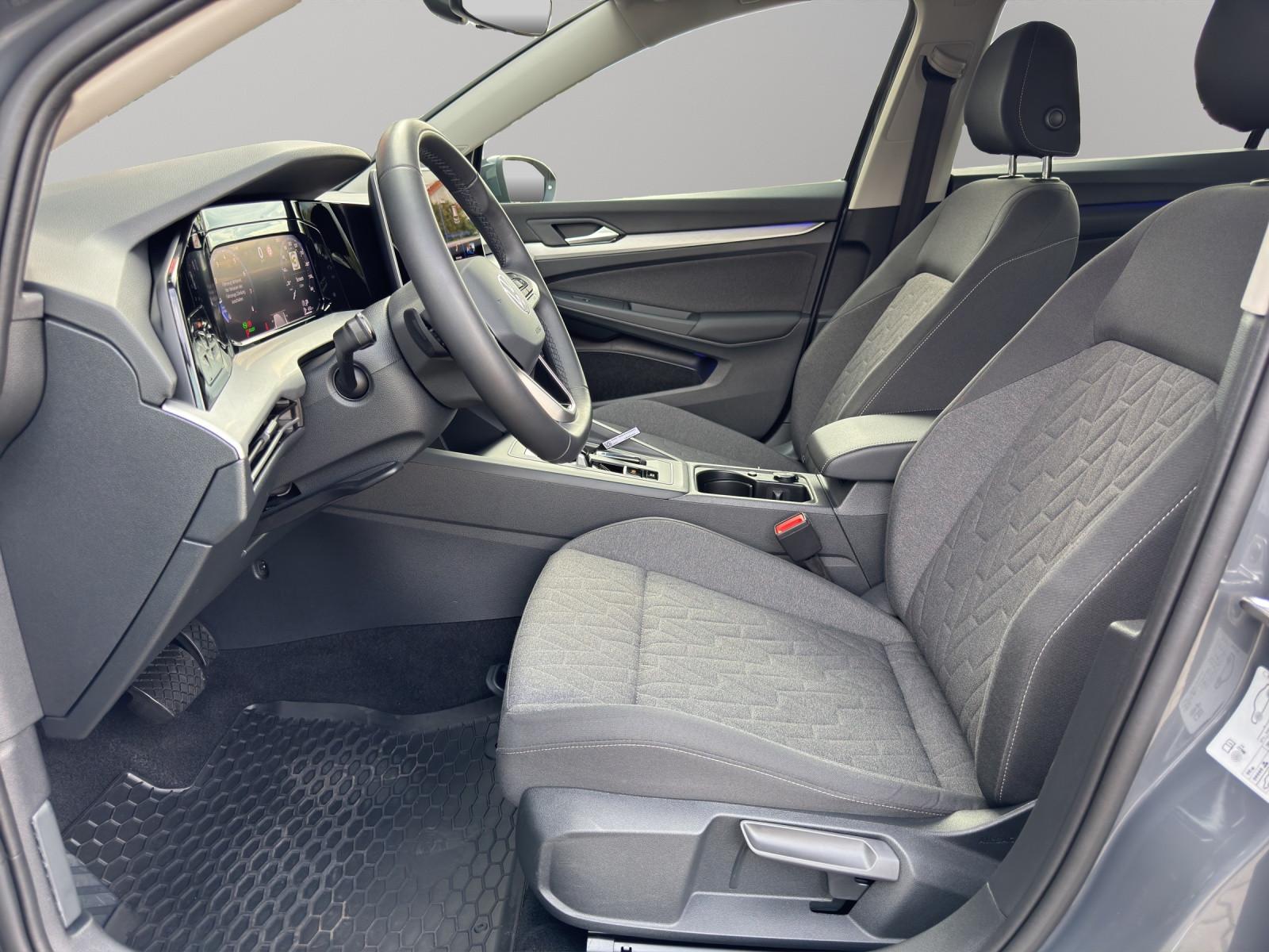 Volkswagen Golf VIII Lim. 1.5 eTSI Life*App-Connect*, миниатюра 9