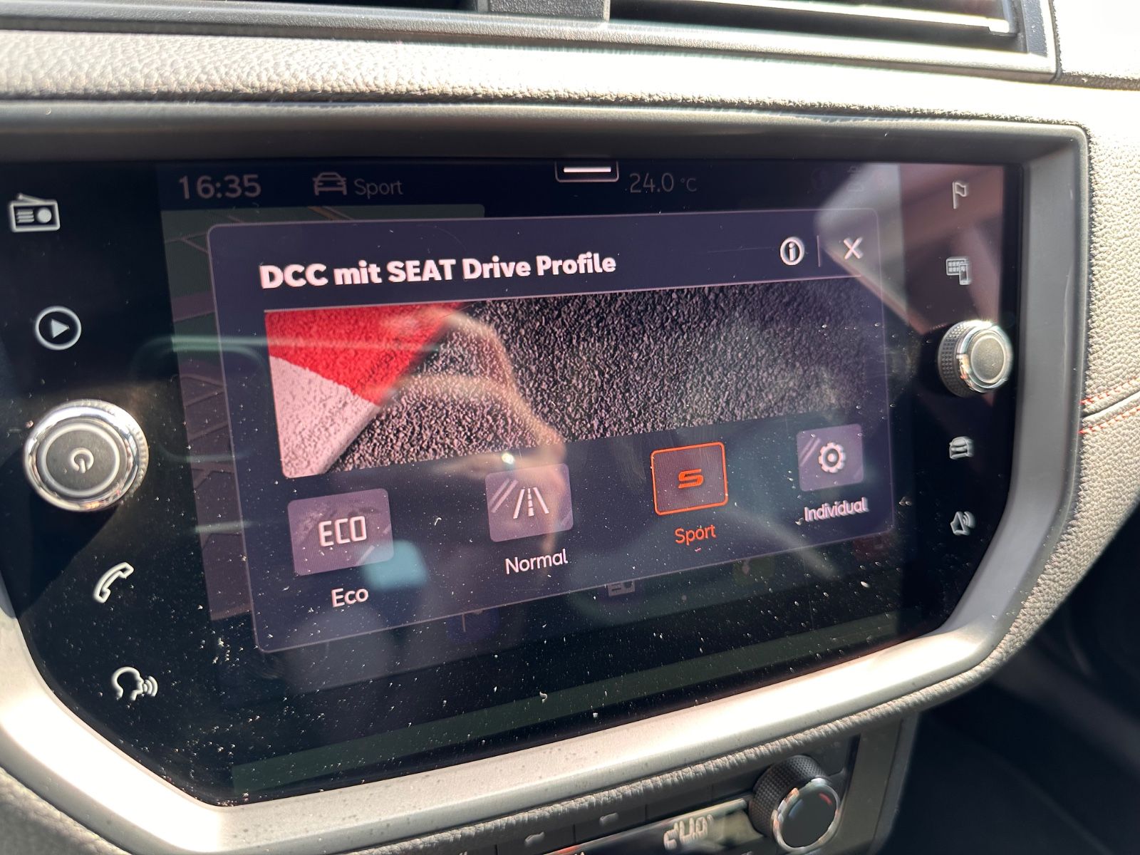 Fahrzeugabbildung SEAT Ibiza Black Edition 1.0 TSI DSG ACC/Navi/RFK/APP