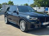BMW X5 M50 M50d - Vollaust. Massage /Pano/ - BMW X5 M50 aus 2019