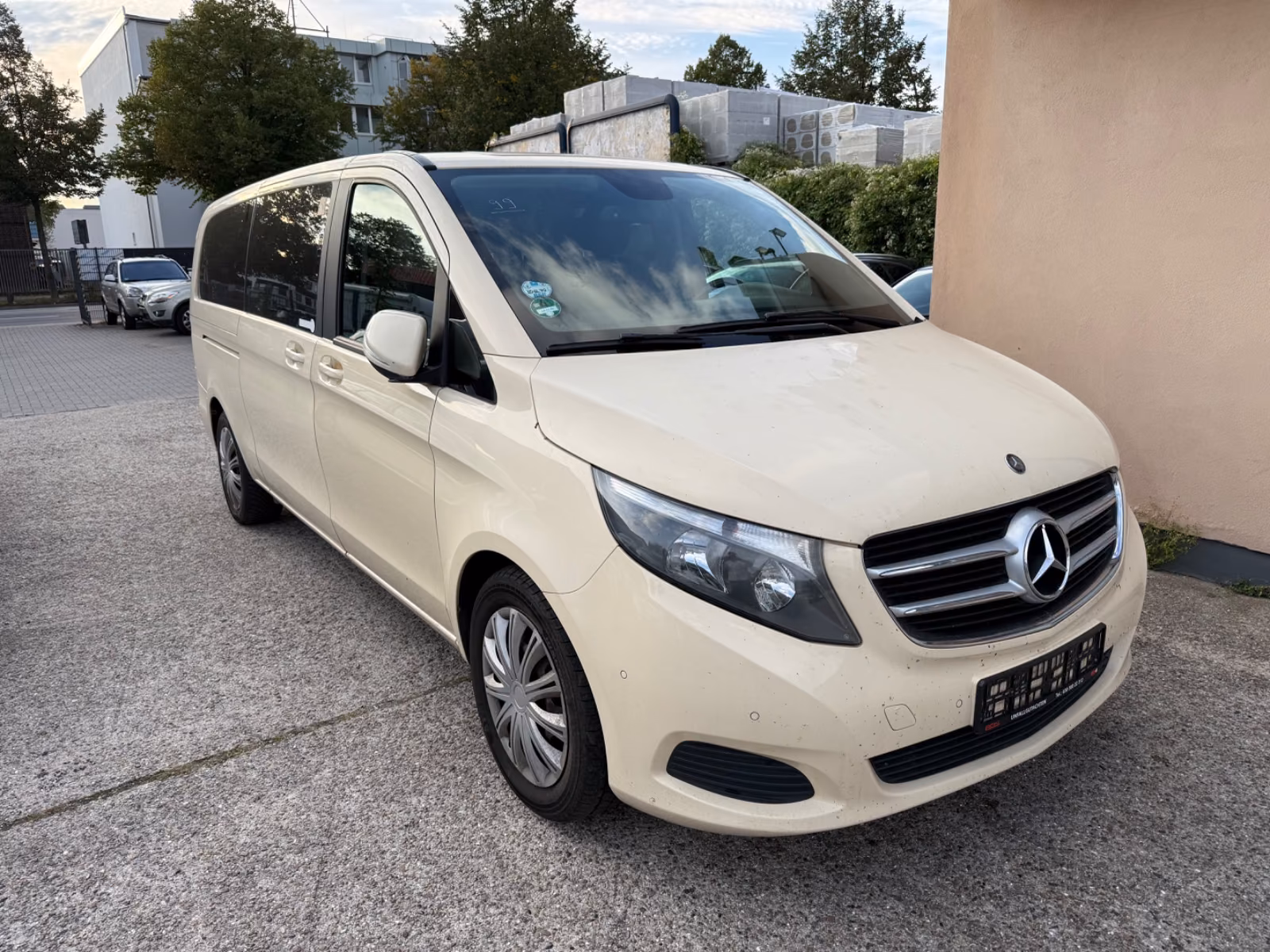 Mercedes-Benz V 250 Extralang,1 Hand,9 Sitzer