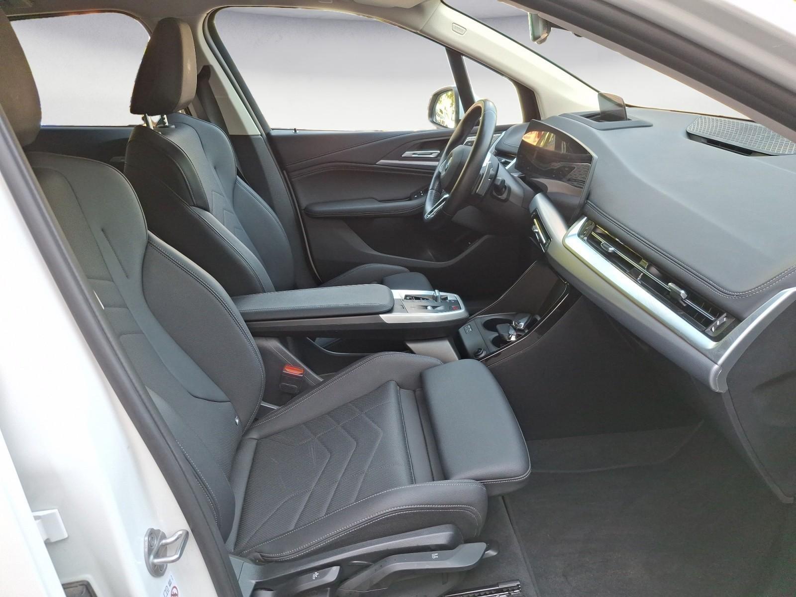 BMW 223d Active Tourer xDrive Navi DSG Tempom.aktiv 