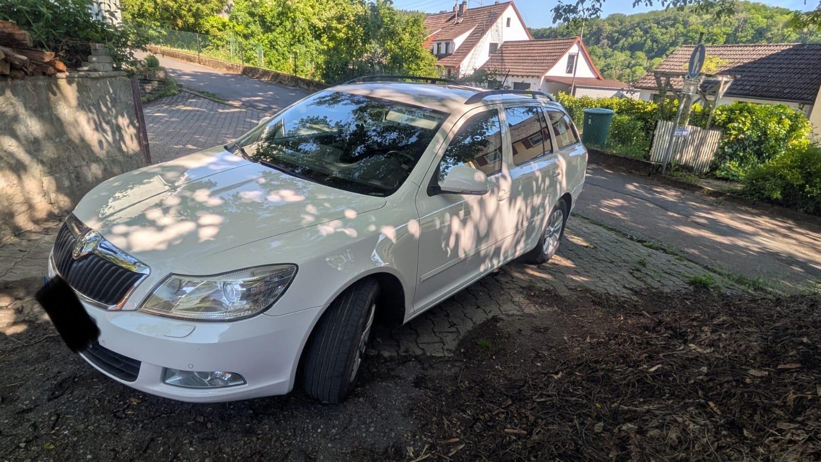 Skoda Octavia Combi Ambiente *AHK