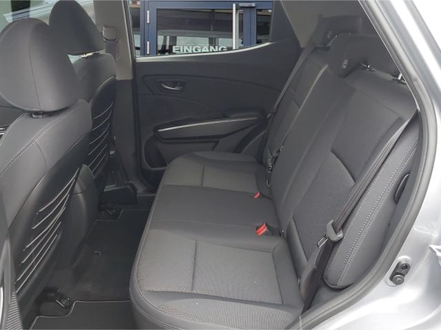 KGM Tivoli ESSENTIAL 1.5 AT NaviCarPlayRFKDABSHZ