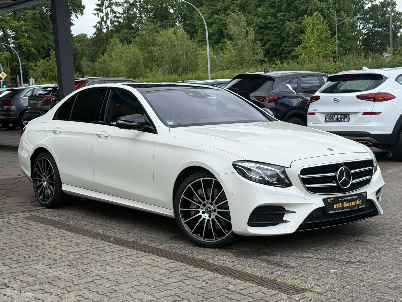 MERCEDES-BENZ E 400 d 4Matic / Luxury AMG Line