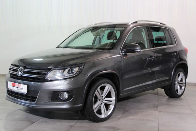 Volkswagen Tiguan Sport & Style R-Line 4Motion/Navi/Xenon