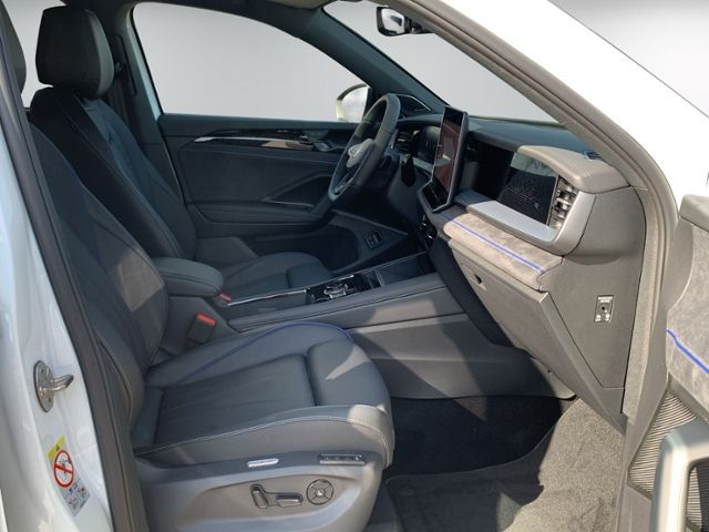 Tayron R-Line 1,5 l eHybrid OPF 130 kW (177 PS)