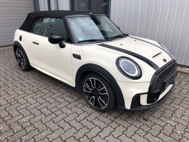 MINI Cabrio Cooper S John Cooper Works Trim