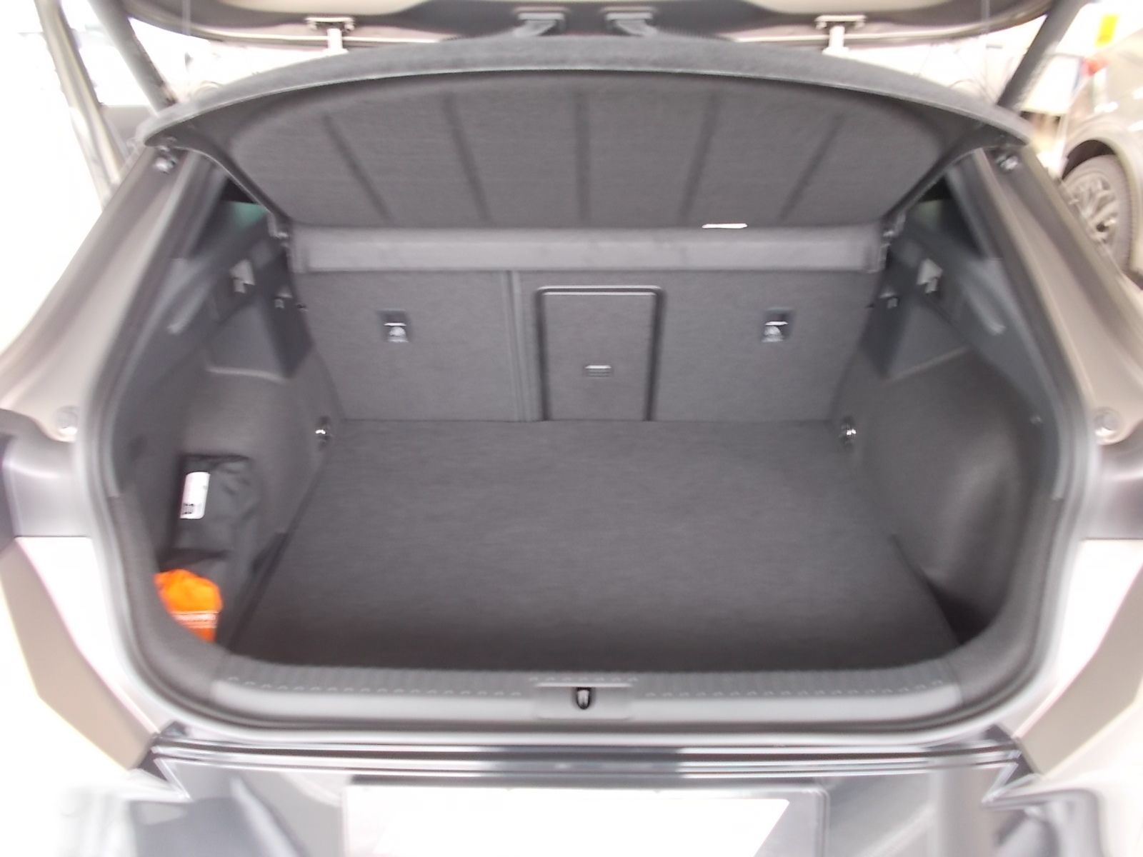 Fahrzeugabbildung CUPRA Formentor VZ 1.5 e-Hybrid DSG