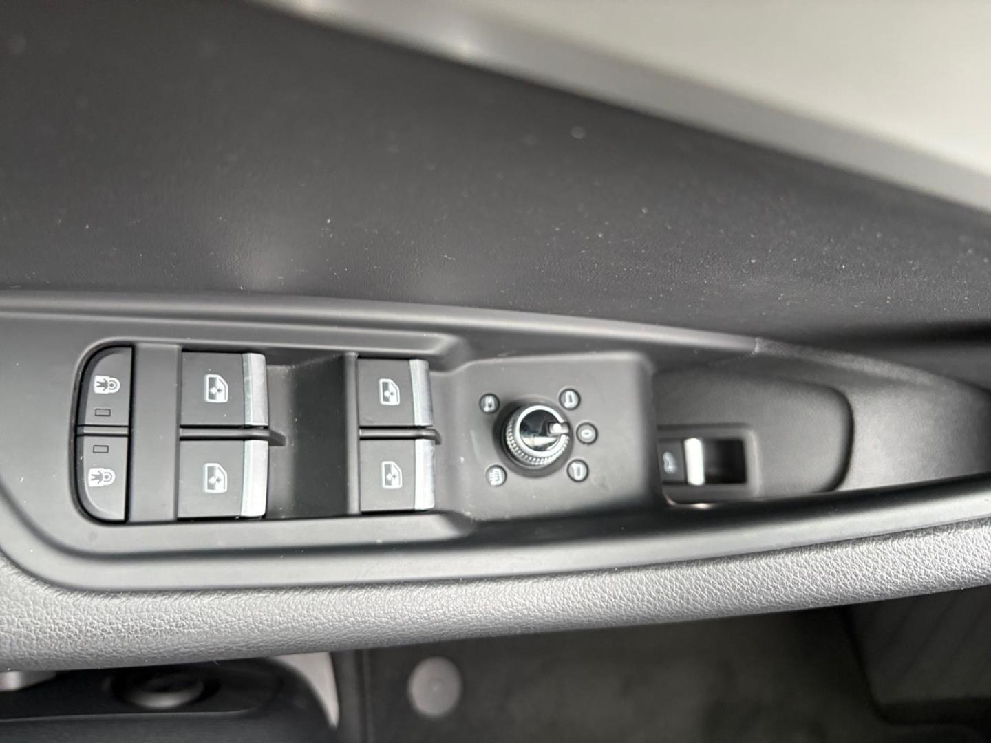 Audi A4 Avant advanced 35 2.0 TFSI Navi Memory Sitze