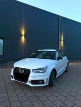 Audi A1 1.2 TFSI - Attraction S-Line - Audi A1 Gebrauchtwagen in Bremen