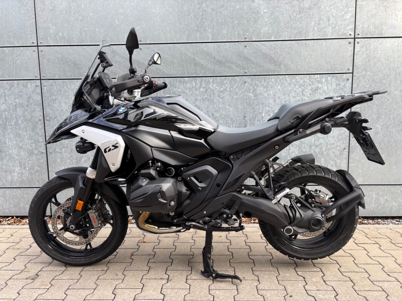 Fahrzeugabbildung BMW R 1300 GS Triple Black 3 Pakete ASA Adaptive Fah