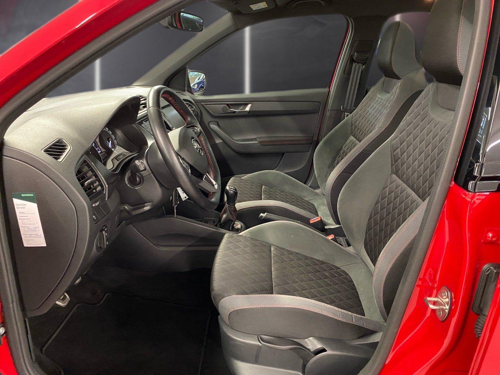 Fahrzeugabbildung SKODA Fabia 1.0 TSI Monte Carlo*LED*Navi*Totwink.*Pano