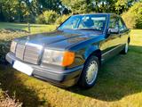 Mercedes-Benz Der letzte echte Benz! Mercedes W124 200er - Mercedes-Benz 200: D W124