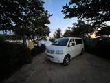 Volkswagen T5 other - Volkswagen T5 andere aus 2009