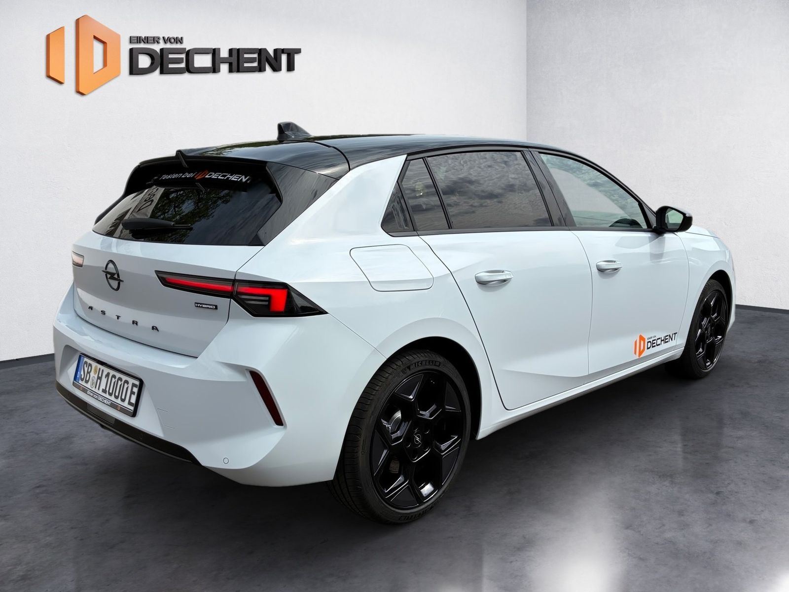 Fahrzeugabbildung Opel Astra L GS 1.6 Plug-In-Hybrid 360,HUD,LED,LM,NAV