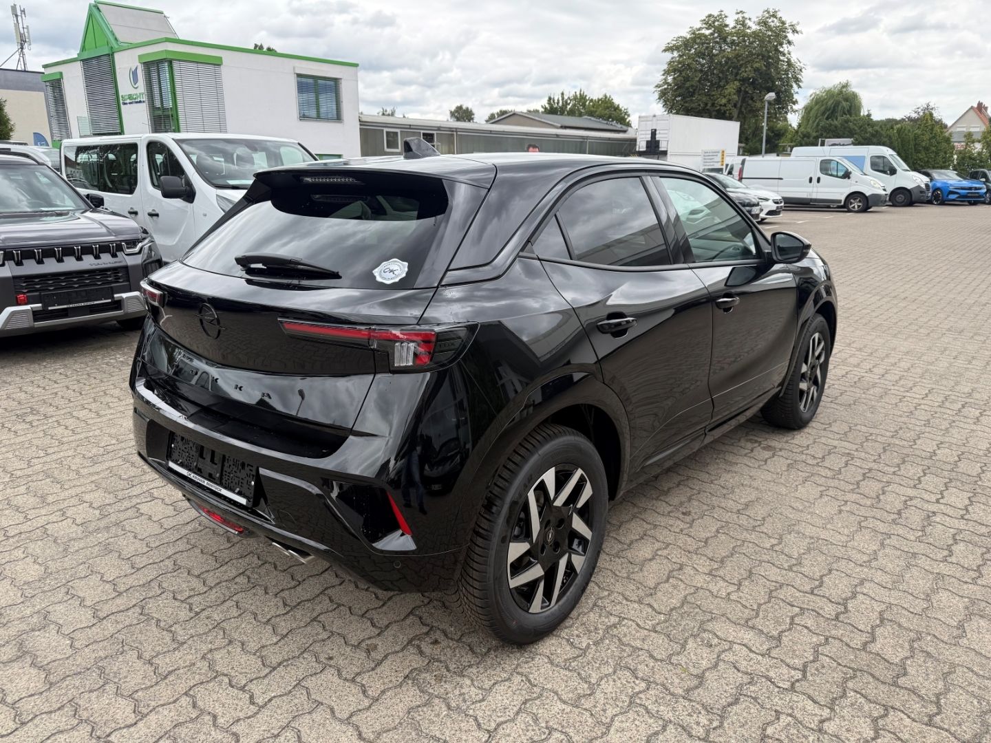 Fahrzeugabbildung Opel Mokka 1.2 GS mit SHZ+LHZ+Kamera+Allwetter