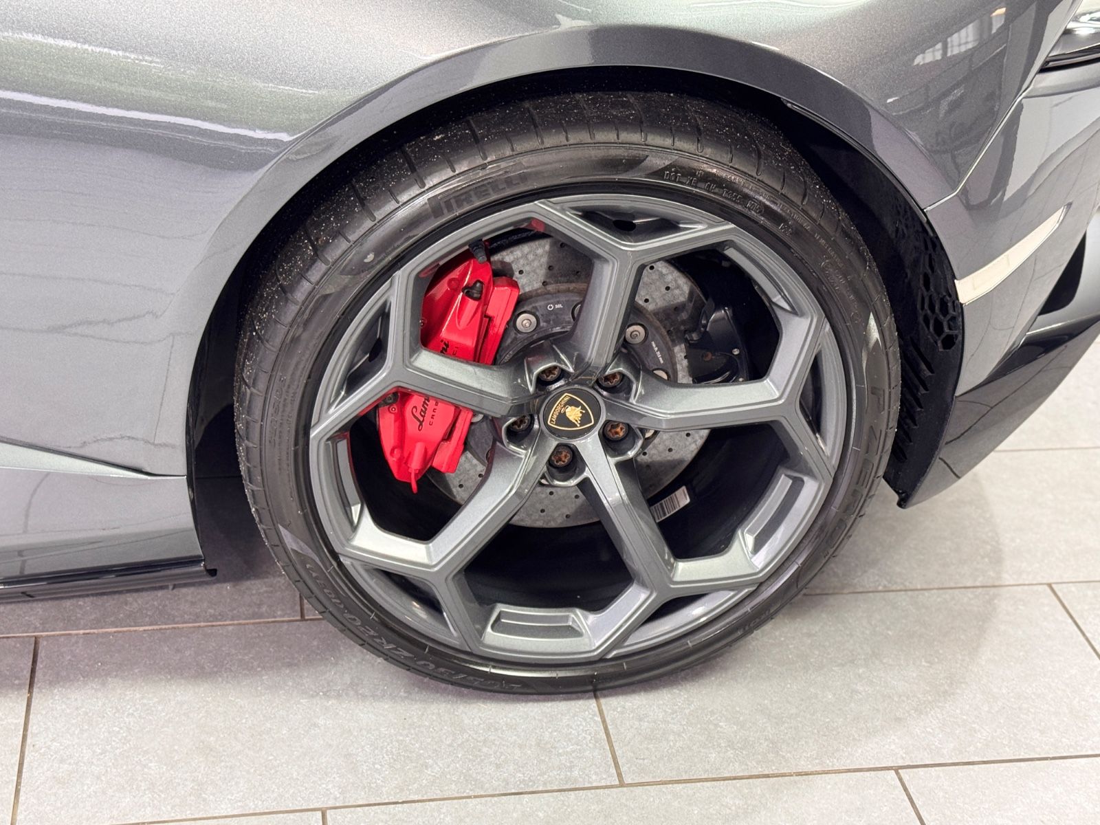 Fahrzeugabbildung Lamborghini Huracan EVO LP640|LIFT|SENSONUM|KAMERA|AD PERSON