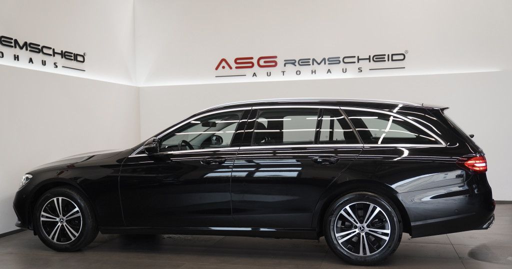 Mercedes Benz E 220