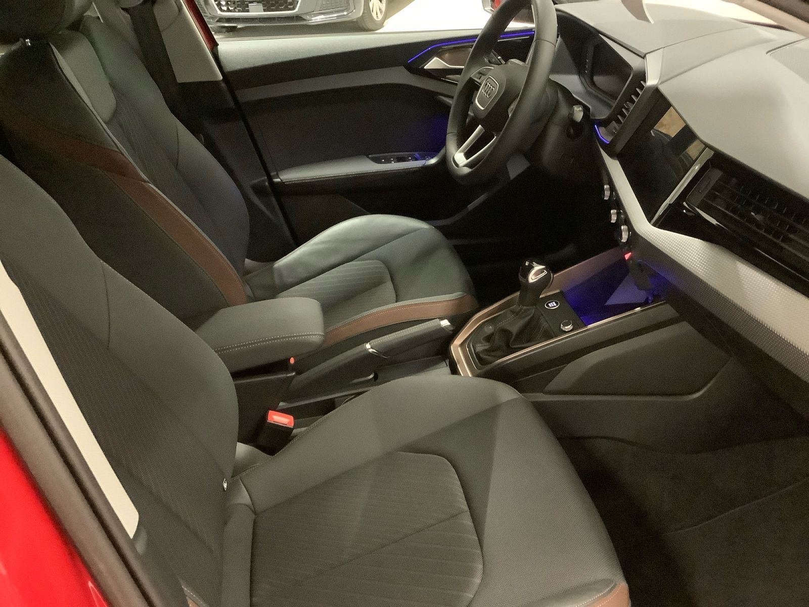 A1 Sportback S line 25 TFSI S-tronic,LED,S-line
