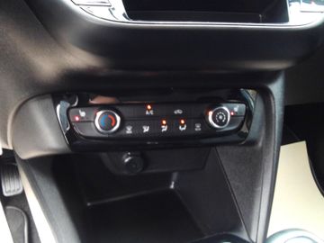 Bild 18 Opel Corsa F 1.2T Edition+ DAB Klima SHZ LHZ PDC