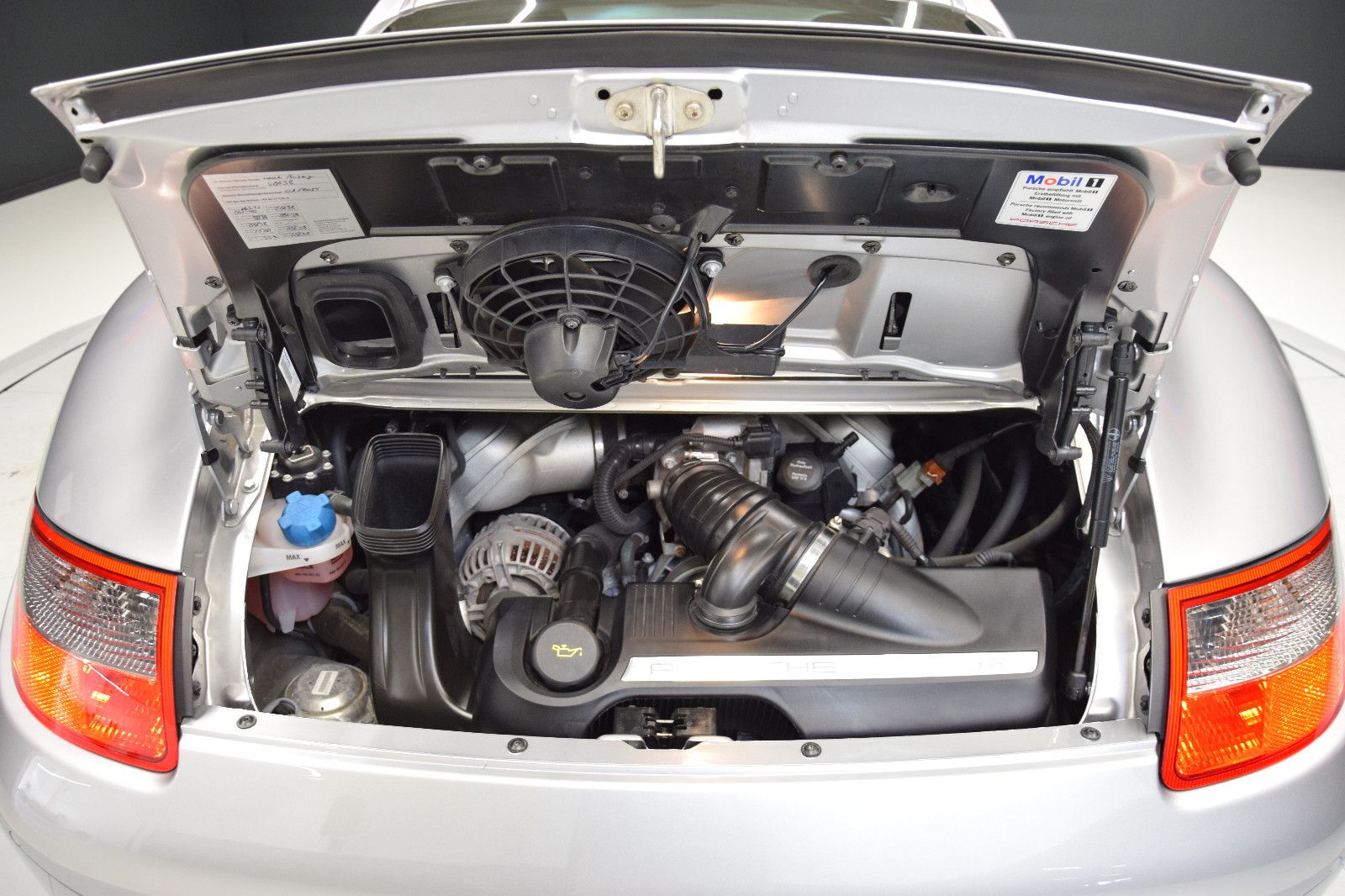 Fahrzeugabbildung Porsche 997 Carrera 4S Coupé Chrono-Plus Sport-AGA Bose
