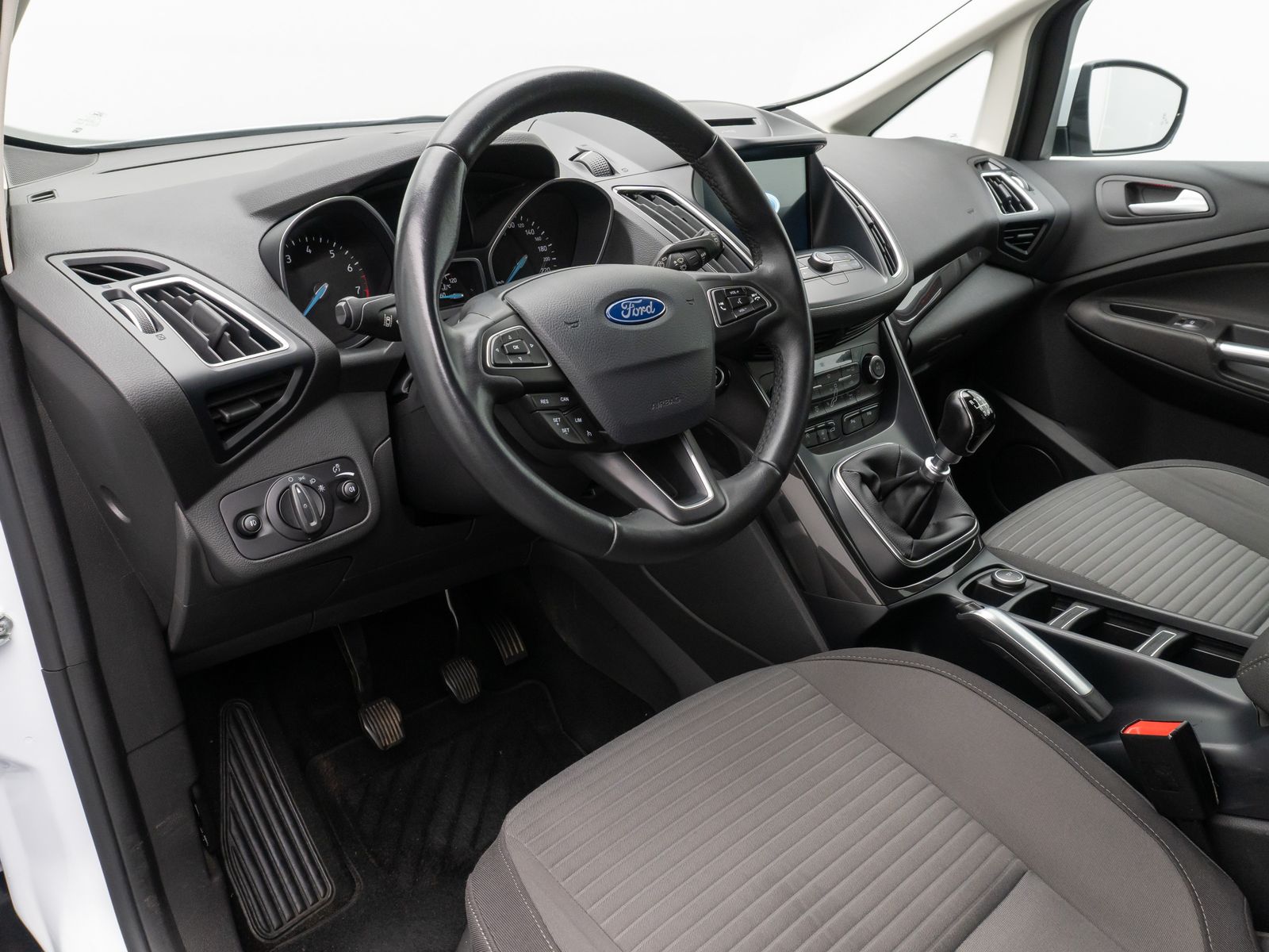 Fahrzeugabbildung Ford C-MAX Titanium Kamera HiFi Komfort Tempomat Navi