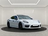 Porsche Panamera Turbo Sport Design Bose Carbon - Porsche Panamera in Leverkusen